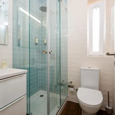 7ti7 Telhal With A Lovely Backyard Apartman