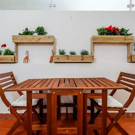 7ti7 Telhal With A Lovely Backyard * Lizbona